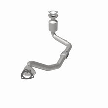 Load image into Gallery viewer, MagnaFlow Direct Fit Catalytic Converter 00-03 Saturn LS 3.0L Front