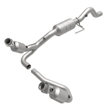 Load image into Gallery viewer, MagnaFlow Direct Fit Catalytic Converter 00-03 Durango 4WD 5.9L