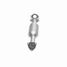 Load image into Gallery viewer, MagnaFlow Direct Fit Catalytic Converter 98-00 Niss Pathfinder 3.3L