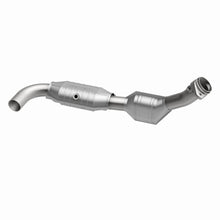 Load image into Gallery viewer, MagnaFlow Direct Fit Catalytic Converter 01 Ford Trucks 4.6L