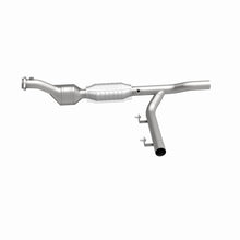 Load image into Gallery viewer, MagnaFlow Direct Fit Catalytic Converter F150/F250 97-98 4.6L PS 4wd