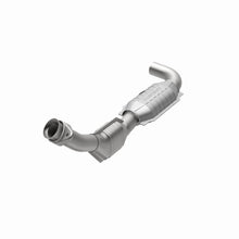 Load image into Gallery viewer, MagnaFlow Direct Fit Catalytic Converter 01 Ford F-150 4.2L