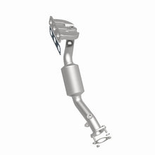 Load image into Gallery viewer, MagnaFlow Direct Fit Catalytic Converter BMW 3 01-06 Front OEM