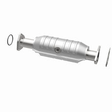 Load image into Gallery viewer, MagnaFlow Direct Fit Catalytic Converter 03-04 Honda Pilot 3.5L OEM