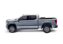 Load image into Gallery viewer, UnderCover 20-21 Jeep Gladiator 5ft Triad Bed Cover
