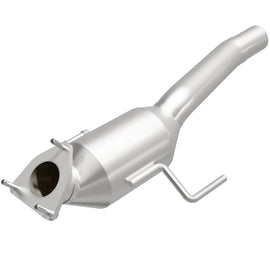 MagnaFlow Direct Fit Catalytic Converter 04-07 VW Touareg 4.2L Passenger Side