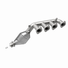 Load image into Gallery viewer, MagnaFlow Direct Fit Catalytic Converter 96-98 Mark VIII 4.6L