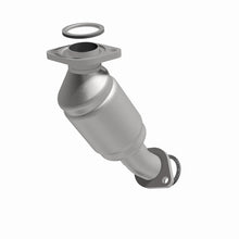 Load image into Gallery viewer, MagnaFlow Direct Fit Catalytic Converter 99-03 Lexus RX300 3.0L fron