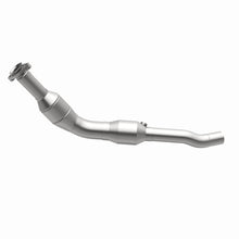 Load image into Gallery viewer, MagnaFlow Direct Fit Catalytic Converter 05-08 LR3/RR Sport Driver Side