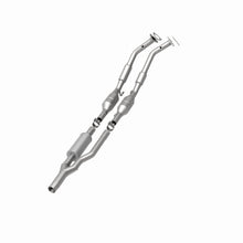 Load image into Gallery viewer, MagnaFlow Direct Fit Catalytic Converter TT QUATTRO-08 3.2L OEM