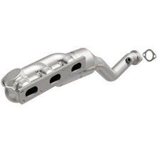 Load image into Gallery viewer, MagnaFlow Direct Fit Catalytic Converter BMW 5 99-00 Front