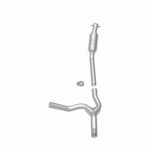 Load image into Gallery viewer, MagnaFlow Direct Fit Catalytic Converter 04-05 Dodge RAM 1500 Pickup 3.7L (Inc 4WD 4.7L) P/S