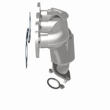 Load image into Gallery viewer, MagnaFlow Direct Fit Catalytic Converter 97-00 Toyota Camry 3.0L