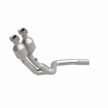 Load image into Gallery viewer, MagnaFlow Direct Fit Catalytic Converter 1999 Jeep Cherokee 4.0L