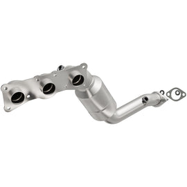 MagnaFlow Direct Fit Catalytic Converter 2008-2010 BMW 528i/528i xDrive 3.0L Underbody