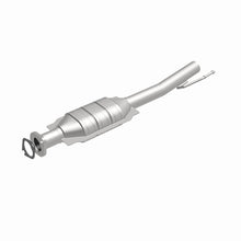 Load image into Gallery viewer, MagnaFlow Direct Fit Catalytic Converter 01-04 Escape 3.0L OEM