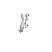 Load image into Gallery viewer, MagnaFlow Direct Fit Catalytic Converter 1997-2000 Ford Explorer 4.0