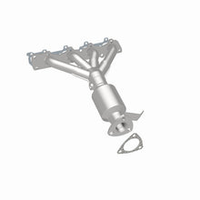 Load image into Gallery viewer, MagnaFlow Direct Fit Catalytic Converter 04-05 Chevrolet Malibu/Classic 2.2L (CA Emissions)
