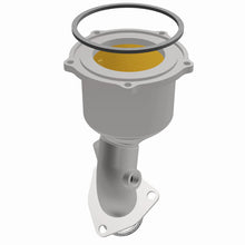 Load image into Gallery viewer, MagnaFlow Direct Fit Catalytic Converter 96-98 RAV4 2.0L front 49S
