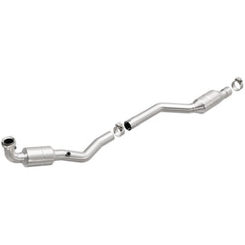 MagnaFlow Direct Fit Catalytic Converter 03-06 Mercedes SL500 5L Passenger Side