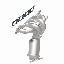 Load image into Gallery viewer, MagnaFlow Direct Fit Catalytic Converter 2006 Kia Optima 2.4L