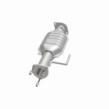 Load image into Gallery viewer, MagnaFlow Direct Fit Catalytic Converter Jeep Wrangler 00-04 OEM