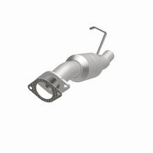 Load image into Gallery viewer, MagnaFlow Direct Fit Catalytic Converter 2007 GMC Sierra 2500 HD Classic 6.0/ 8.1/ 3500 Classic 6.0
