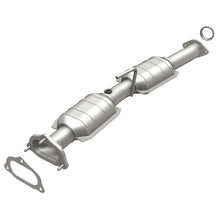 Load image into Gallery viewer, MagnaFlow Direct Fit Catalytic Converter 03 Ranger/B-Ser V6 Rear