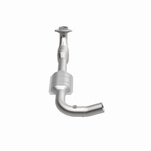 Load image into Gallery viewer, MagnaFlow Direct Fit Catalytic Converter 00-04 Ford E150 4.6L D/S