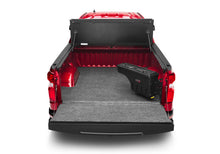 Load image into Gallery viewer, UnderCover 99-06 Chevy Silverado 1500-3500 HD (07 Classic) Passengers Side Swing Case - Black Smooth