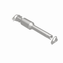 Load image into Gallery viewer, MagnaFlow Direct Fit Catalytic Converter 04-06 Toyota Outlander 2.4L