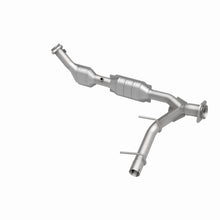 Load image into Gallery viewer, MagnaFlow Direct Fit Catalytic Converter 03-04 Exped Passenger Side 4.6L