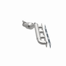Load image into Gallery viewer, MagnaFlow Direct Fit Catalytic Converter 07 Titan 5.6L P/S manif OEM