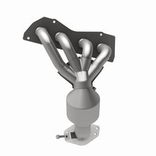 Load image into Gallery viewer, MagnaFlow Direct Fit Catalytic Converter 2009 Toyota RAV4 2.5L