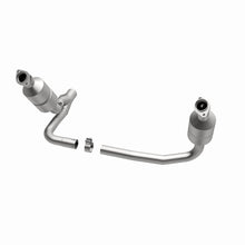 Load image into Gallery viewer, MagnaFlow Direct Fit Catalytic Converter 04 Dakota 3.7/4.7 4WD OEM