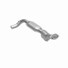 Load image into Gallery viewer, MagnaFlow Direct Fit Catalytic Converter 01-03 Ford E150 4.2L D/S