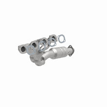Load image into Gallery viewer, MagnaFlow Direct Fit Catalytic Converter 02-03 BMW 745i 4.4L