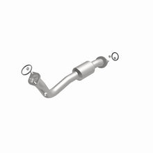 Load image into Gallery viewer, MagnaFlow Direct Fit Catalytic Converter 13-15 RAV4 2.5 Underbody