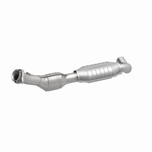 Load image into Gallery viewer, MagnaFlow Direct Fit Catalytic Converter 97-98 F150/F250 4.6L 4Wd D/
