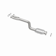 Load image into Gallery viewer, MagnaFlow Direct Fit Catalytic Converter Lexus GS300 00-04 3.0L I6