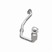 Load image into Gallery viewer, MagnaFlow Direct Fit Catalytic Converter 00-03 Saturn LS 3.0L Front