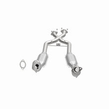 Load image into Gallery viewer, MagnaFlow Direct Fit Catalytic Converter 96-98 Ford Mustang 4.6L