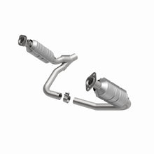 Load image into Gallery viewer, MagnaFlow Direct Fit Catalytic Conv 05-06 Dodge Dakota/2006 Mitsubishi Raider 3.7L Y-Pipe Assembly