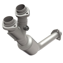 Load image into Gallery viewer, MagnaFlow Direct Fit Catalytic Converter Jaguar 79 87