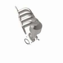 Load image into Gallery viewer, MagnaFlow Direct Fit Catalytic Converter 10-11 Toyota Camry 2.5L