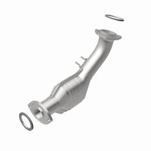 Load image into Gallery viewer, MagnaFlow Direct Fit Catalytic Converter 00-04 Toyota Tacoma 3.4L California
