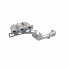 Load image into Gallery viewer, MagnaFlow Direct Fit Catalytic Converter BMW 04-05 330XI 3.0L / 04-06 X3 2.5L/3.0L