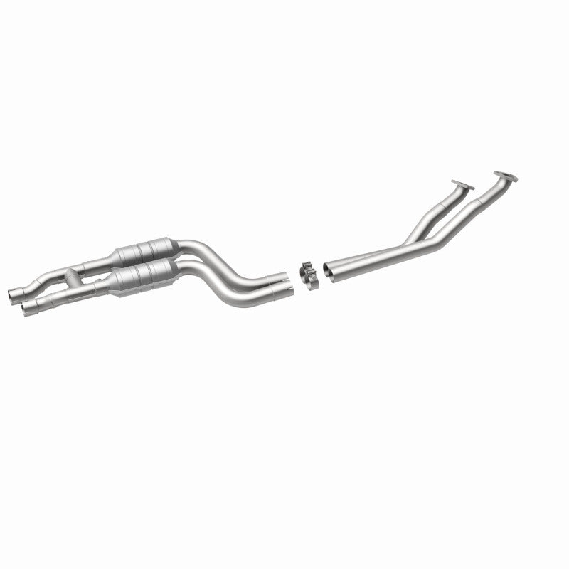 MagnaFlow Direct Fit Catalytic Converter 97-98 BMW 528 2.8L Driver Side