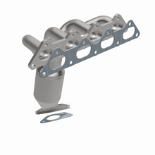 Load image into Gallery viewer, MagnaFlow Direct Fit Catalytic Converter 01-05 Dodge Stratus 2.4L