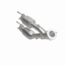 Load image into Gallery viewer, MagnaFlow Direct Fit Catalytic Converter 00-01 Cherokee Front 4.0L